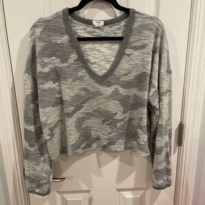 Forever 21 Cropped Sweater